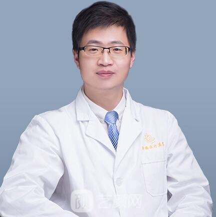 洪伟强