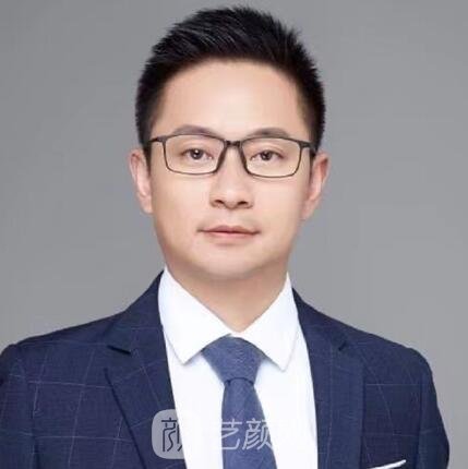 陈健