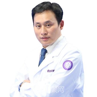 杨勇