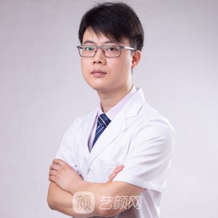 龚武斌