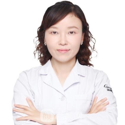 南英姬