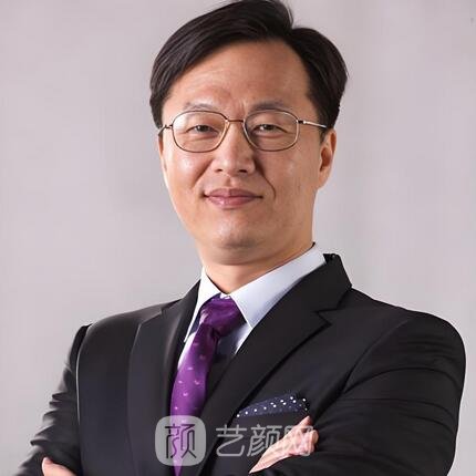郑皓均