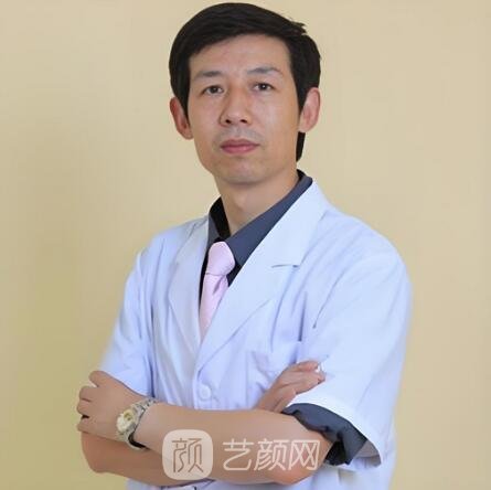 王英明