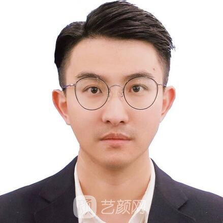 汪明明
