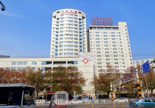 武汉同济医院曹玮双眼皮