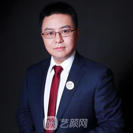 齐显龙