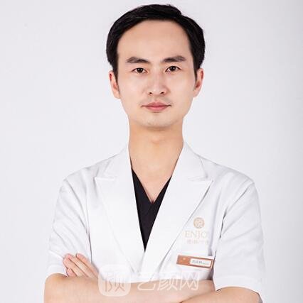 刘成林