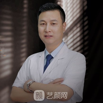 杨彦刚