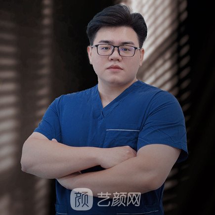 秦宇