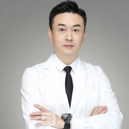 张勇