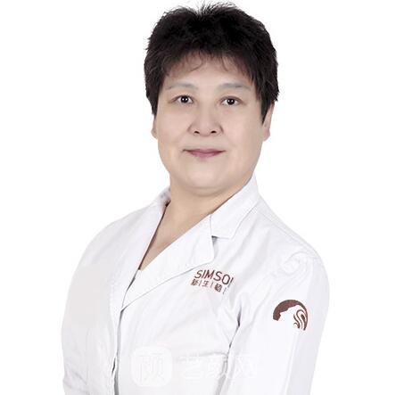 张珺