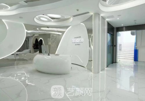 冯立哲面部提升怎么样?术