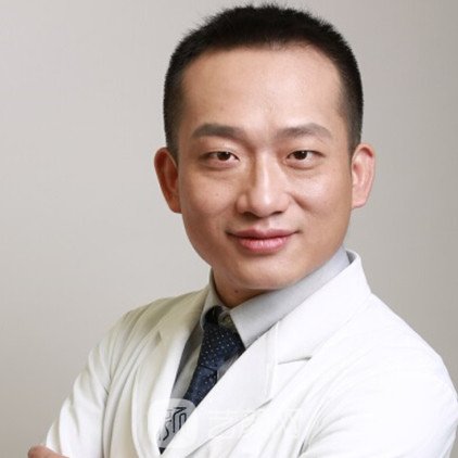 王埴铖