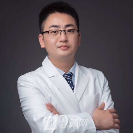 周敏