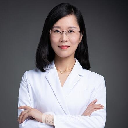 张严睿