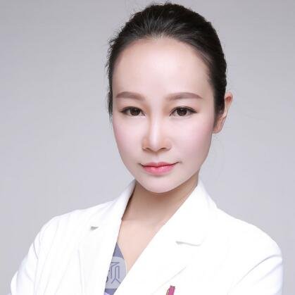 姚佳妮