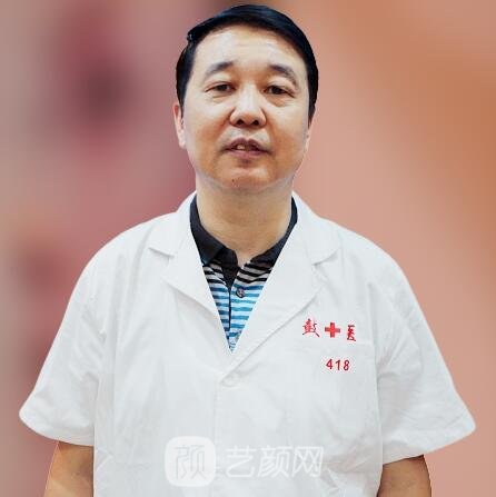 张睅理