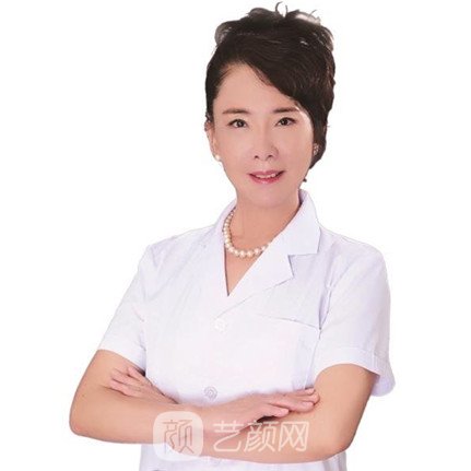 李芳
