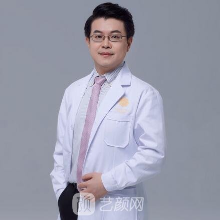 杨弘旭