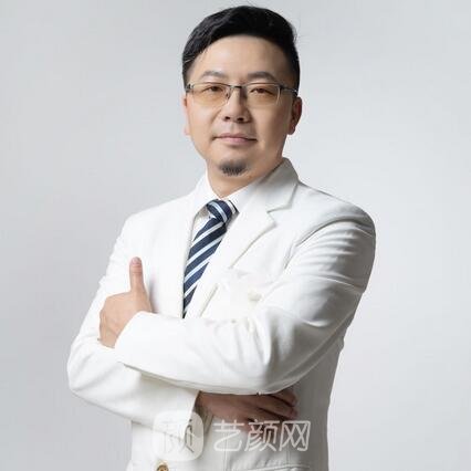 杨建国