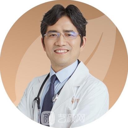 杨峰