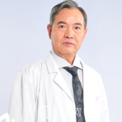 梁炳友