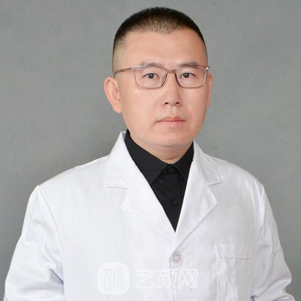 杨峰