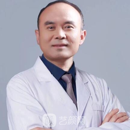 胡华新