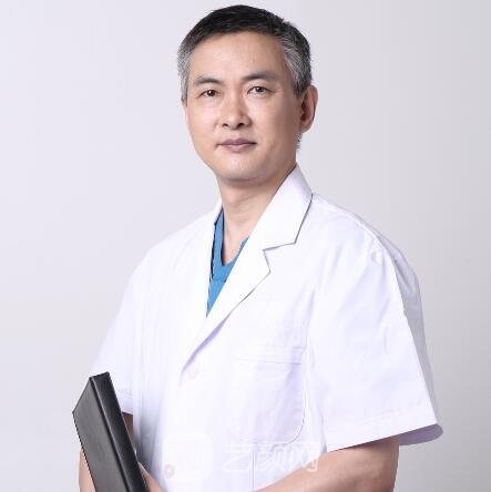 卢刚
