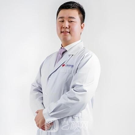 张凯华