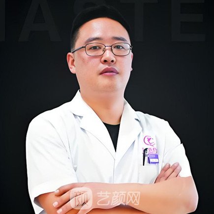 卢帅华