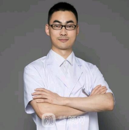 张彬