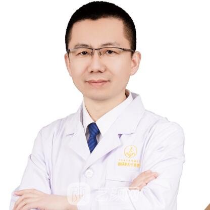 王亮亮