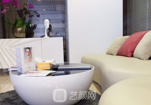 天津缔美尔整形去眼袋案
