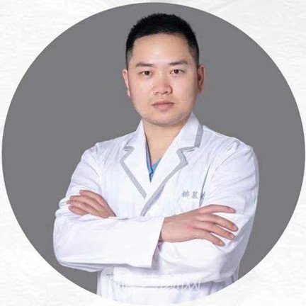 刘明成