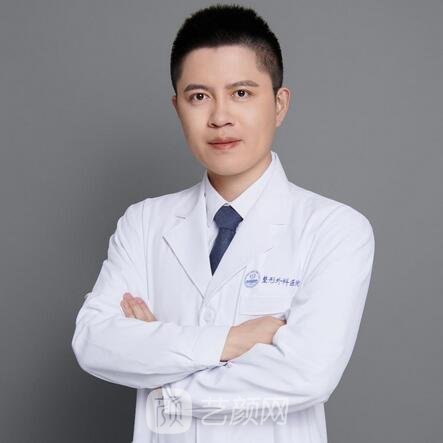 王千文