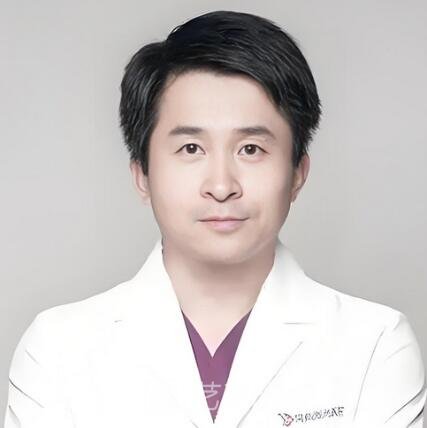 王胡飞