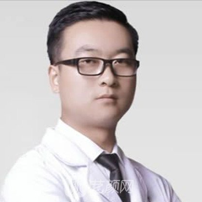 靳占闯