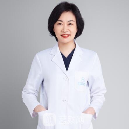 唐玲
