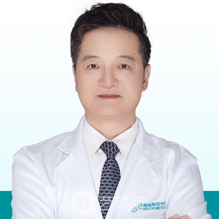 杨永成
