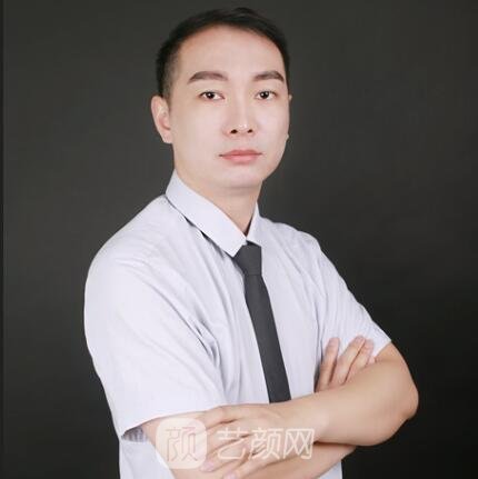 徐浩东