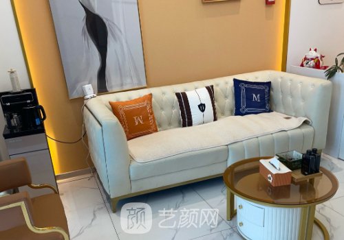 长春美奇整形医院谁做双