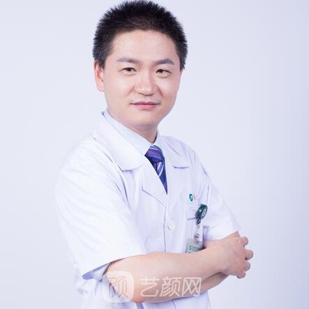 唐泓波