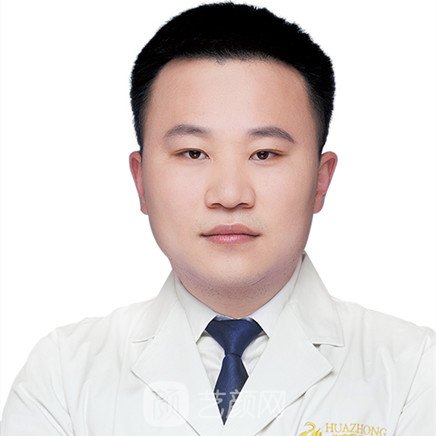 王亚斌
