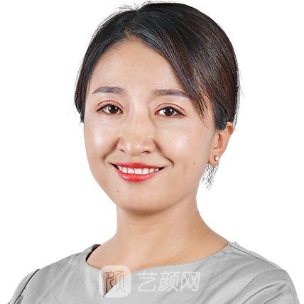 张楠