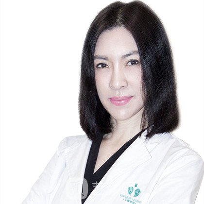 李英