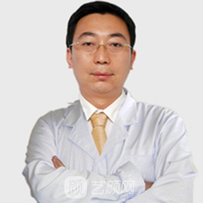 黄博
