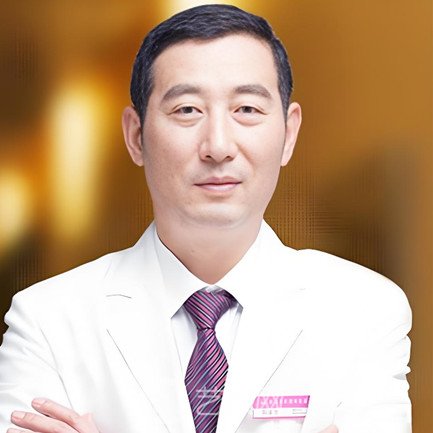 邓泽臣