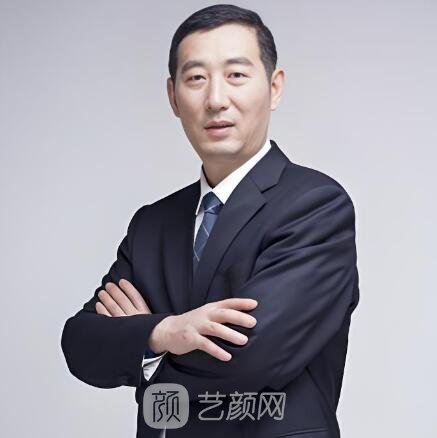 邓泽臣