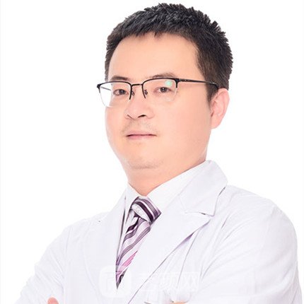 张斌